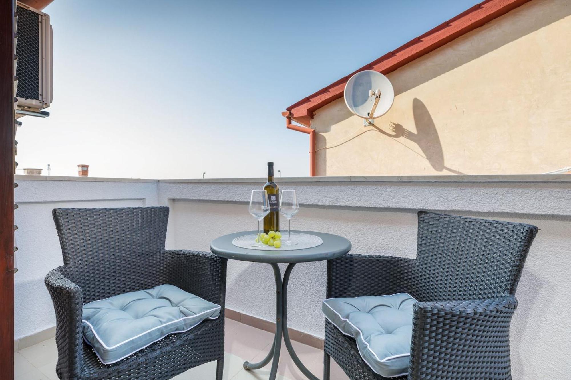 Marceta - Apartments & Rooms With Swimming Pool فاجانا المظهر الخارجي الصورة